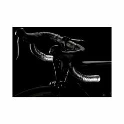 Ciclovation Lenkerband Leather Touch Fusion, Fusion Metallic Silver, PU Based, 3.0mm, 2000 X 30mm 8 Ciclovation Lenkerband Leather Touch Fusion, Fusion Metallic Silver, PU Based, 3.0mm, 2000 X 30mm -Fahrradladen ciclovation lenkerband leather touch fusion fusion metallic silver pu based 30mm 2000 x 30mm3