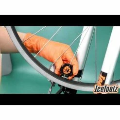 IceToolz Werkzeug, Nippelspanner, 8-Loch, 10-15 G, Schwarz, 12F8 7 IceToolz Werkzeug, Nippelspanner, 8-Loch, 10-15 G, Schwarz, 12F8 -Fahrradladen icetoolz werkzeug nippelspanner 8 loch 10 15 g schwarz 12f83