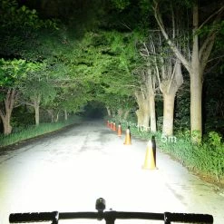 Infini Vorderlicht Tron I-282P 12 Infini Vorderlicht Tron I-282P -Fahrradladen infini vorderlicht tron i 282p5