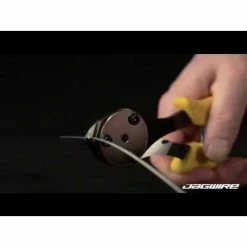 Jagwire Werkzeug, Kabelschneider PRO CABLE CUTER And CRIMPER WST036 5 Jagwire Werkzeug, Kabelschneider PRO CABLE CUTER And CRIMPER WST036 -Fahrradladen jagwire werkzeug kabelschneider pro cable cuter and crimper wst0362