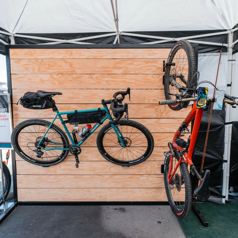 Lezyne Fahrradhalterung CNC Alloy Wheel Hook, Black 5 Lezyne Fahrradhalterung CNC Alloy Wheel Hook, Black – Bild 3