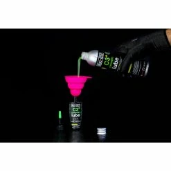 Muc-Off C3 Dry Ceramic Lube 300ml -Fahrradladen muc off c3 dry ceramic lube 300ml3