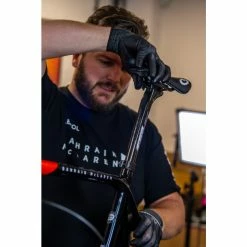 Muc-Off "Carbon Gripper" Geeignet An Carbonteilen Wie Z.B Sattelstützen, Sattelrohr, Vorbau Oder Lenker. 13 Muc-Off "Carbon Gripper" Geeignet An Carbonteilen Wie Z.B Sattelstützen, Sattelrohr, Vorbau Oder Lenker. -Fahrradladen muc off carbon gripper geeignet an carbonteilen wie zb sattelstuetzen sattelrohr vorbau oder lenker6