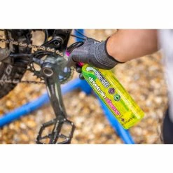 Muc-Off "Drivetrain Cleaner" Kettenreiniger 750 Ml Es Wird Kein Sprühkopf Dazu Geliefert 10 Muc-Off "Drivetrain Cleaner" Kettenreiniger 750 Ml Es Wird Kein Sprühkopf Dazu Geliefert -Fahrradladen muc off drivetrain cleaner kettenreiniger 750 ml es wird kein spruehkopf dazu geliefert4