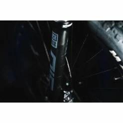 Muc-Off Fork Protection Kit Clear Matt 9 Muc-Off Fork Protection Kit Clear Matt -Fahrradladen muc off fork protection kit clear matt3