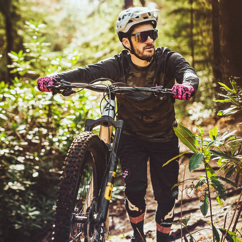 Muc-Off Lightweight Mesh Ride Gloves - Pink Pink S 5 Muc-Off Lightweight Mesh Ride Gloves - Pink Pink S – Bild 3