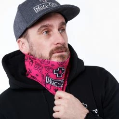 Muc-Off Lightweight Neck Gaiter Pink -Fahrradladen muc off lightweight neck gaiter pink5