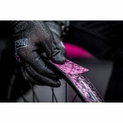 Muc-Off Rim Tape 10m Roll 17mm -Fahrradladen muc off rim tape 10m roll 17mm5