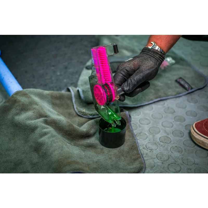 Muc-Off X-3 Chain Cleaner Kettenreiniger 7 Muc-Off X-3 Chain Cleaner Kettenreiniger – Bild 5