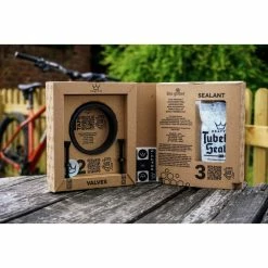Peaty's Tubeless Conversion Kit