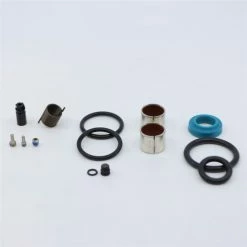 SRAM 200 Hour/1 Year Service Kit Super Deluxe Coil Remote (2018+)