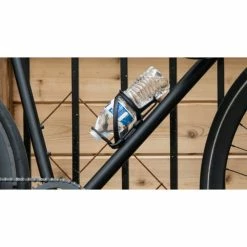 Topeak Ninja PET Bottle Mount F&uuml;r Die Mitf&uuml;hrung Von Normalen 0.5l PET Flaschen -Fahrradladen topeak ninja pet bottle mount fuer die mitfuehrung von normalen 05l pet flaschen4