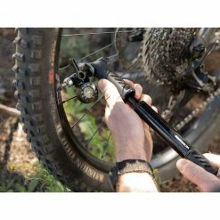 Topeak Shuttle Gauge G2 Analoges Messgerät, Bis 11bar/160psi Mit Luftablass Knopf 10 Topeak Shuttle Gauge G2 Analoges Messgerät, Bis 11bar/160psi Mit Luftablass Knopf -Fahrradladen topeak shuttle gauge g2 analoges messgeraet bis 11bar 160psi mit luftablass knopf4